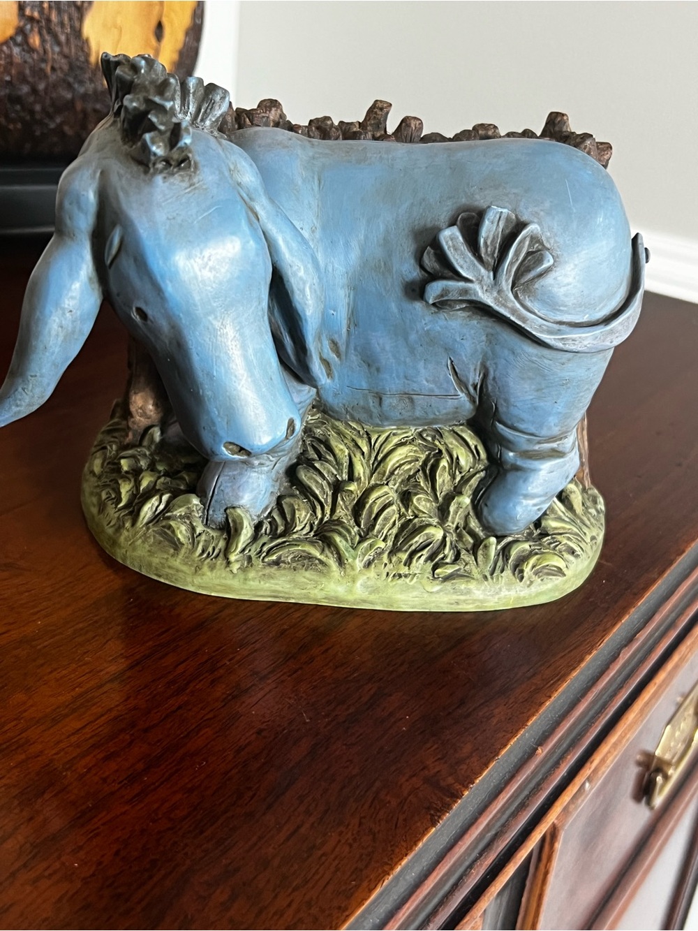 Disney Classic Eeyore Resin Figurine Piggy Bank